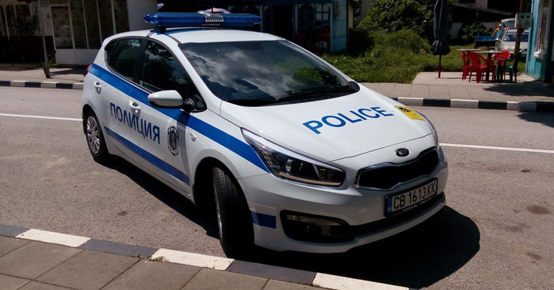 Автомобилът Шевролет бил със служебно прекратена регистрация от два месецаПолицаи