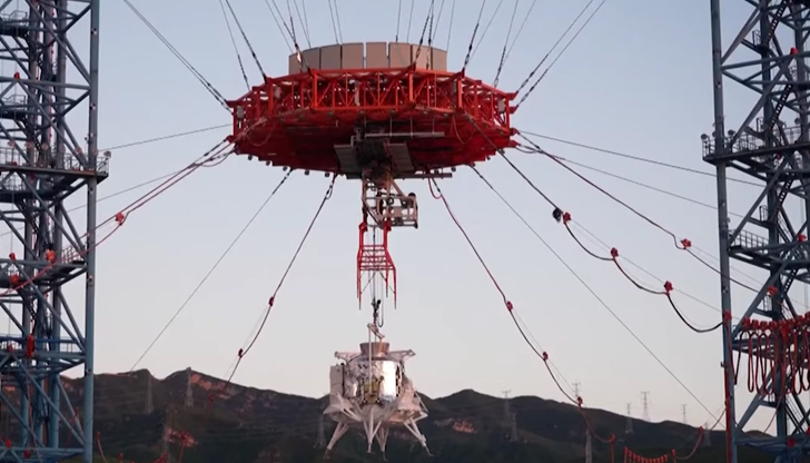 Ланюе успешно премина първия пълен тест за кацане и излитане