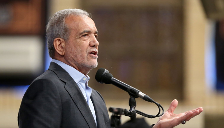 Иранският президент заяви, че не може да принуждава жените да