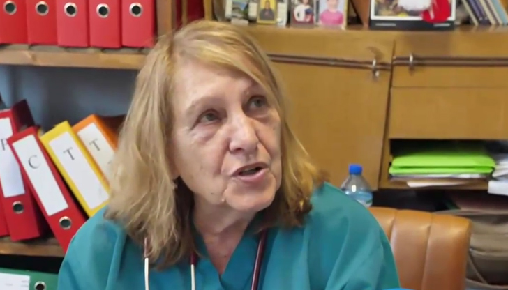 2000 души разчитат на единствения лекар в пограничната община80-годишната доктор