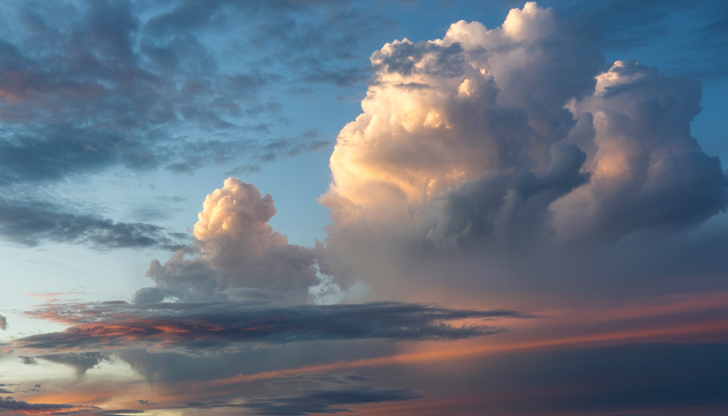 Температурите ще паднат до 26-31 градуса с умерен северозападен вятърПроменлива