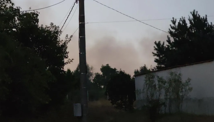 Пожарът е потушен бързо, очевидци видяха две пожарни коли в