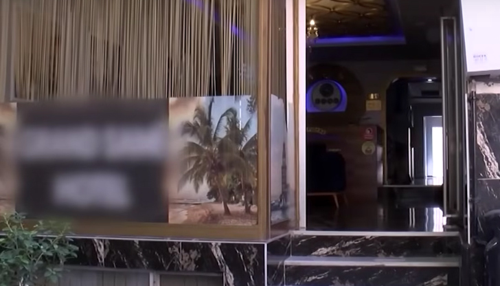 Бащата на тийнейджърите е хоспитализиран в шок след трагедиятаТрагичен инцидент