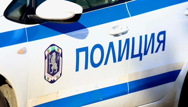 Сблъсъкът е станал след загуба на управление на второкласния път