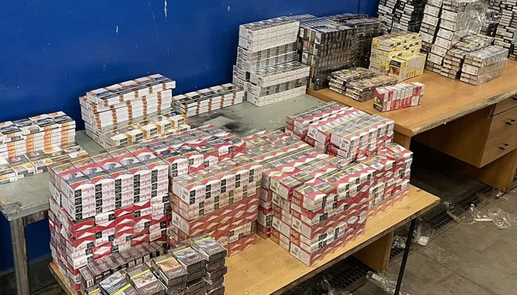 Част от цигарите носели надпис DUTY FREE, а други имали