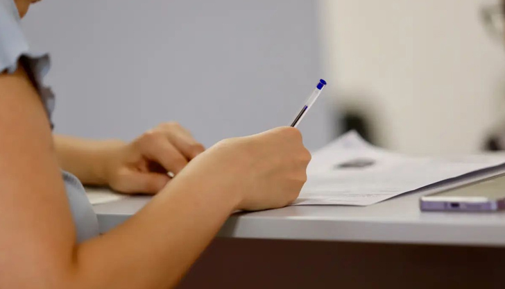 В 260 училища в страната ще се проведе държавният зрелостен