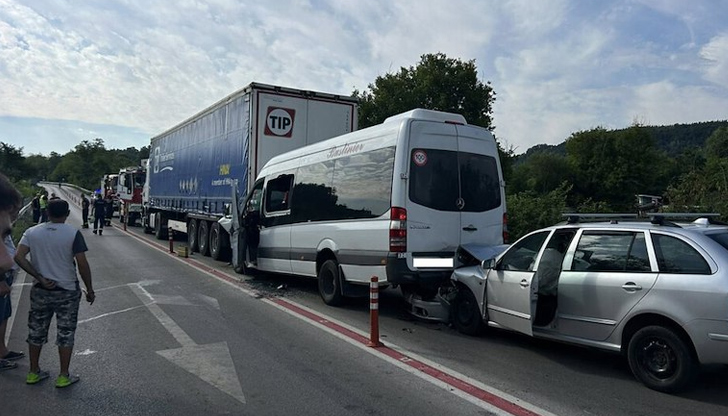 Инцидентът е станал тази сутрин край разклона за село ВраниловциКатастрофа