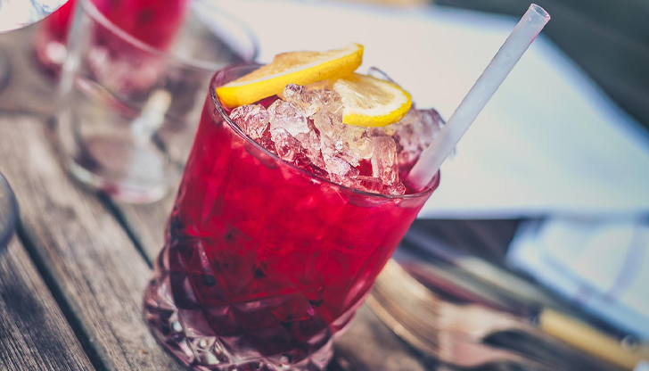 Ашли Кинг сподели историята си в TikTok видео като предупреждение