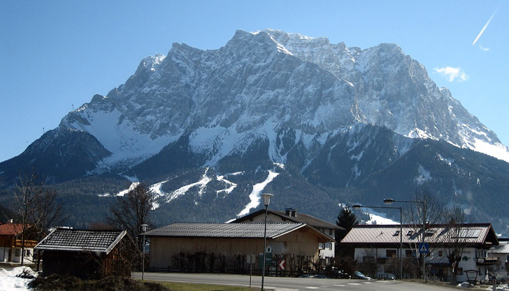 61-годишен мъж, живеещ в Испания, е паднал по време на