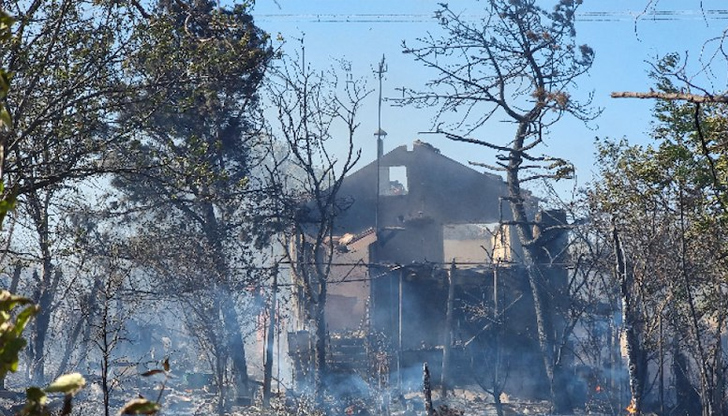 Мъжът се опитвал да извади тръба от земята с трактор,