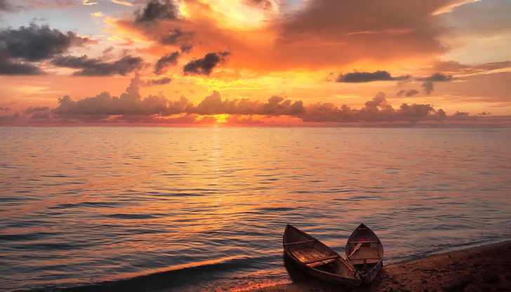 Температурата на морската вода е 24°-26°Днешният ден ще донесе предимно