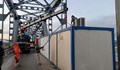 Затвориха Дунав мост