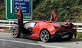 Верижна катастрофа с Ламборгини блокира изхода на Варна