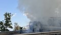 Пламнал ТИР затруднява движението по магистрала "Тракия"