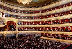 Инцидентът отложи началото на спектакъла дирижиран от световнопризнатия маестро Даниел