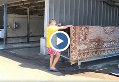 Собственикът на автомивка не може да изпълнява поръчките заради водните