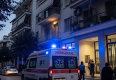 Жената е родила в дома си в присъствието на двете