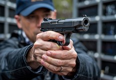 Пенсионерът е задържан за 72 часа оръжието му не е