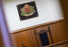 31 годишният учител по физкултура е обвинен за сексуално престъпление спрямо