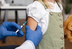 Решението разтревожи учените които твърдят че ваксините са били подробно