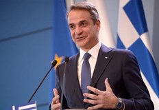 Австралия вече въведе подобни ограничения за защита на непълнолетнитеГръцкият премиер