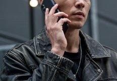 Схемата включва използване на украински телефонни номера с код 380