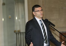 Според председателя на Фискалния съвет без спешни реформи дефицитът ще