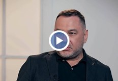 Фронтменът на Остава разказа за тежкото си детствоВ навечерието на