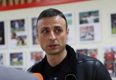 Футболистът получи фиш за 50 лева от служители на СДВРДимитър