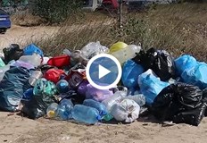 Местната власт е безсилна срещу тоновете отпадъци от туриститеСептември продължава