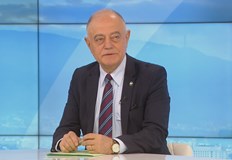 Лидерът на ДСБ обвини вътрешния министър в манипулиране на фактите