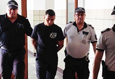 Виктор Иванов остава в ареста за побоя над Николай КожухаровОкръжният