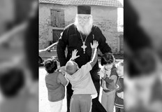 Клеветяха го одумваха го но той даде подслон и храна