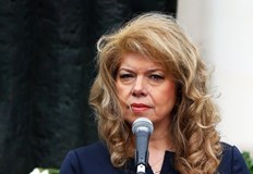 Вицепрезидентът намекна за кампания срещу президента Радев и очаква още