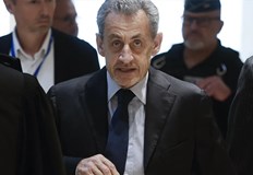 Френският съд оправда бившия президент по обвиненията за подкуп и