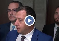 Петър Петров Ще продължим да не се регистрираме докато не