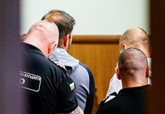 Прокуратурата твърди че обвиняемите може да извършат ново престъпление или