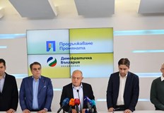 Александър Кьосев Даниел Смилов и Арман Бабикян са сред 35 те