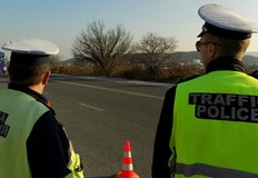 Движението в района на разклона за град Борово се осъществява