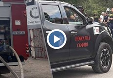 Работник в сервиза е получил паник атакаАвтобояджийски сервиз се запали