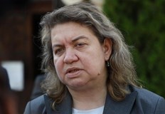 Председателят на НС коментира нападението над директора на полицията в