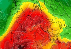 Метеорологичен феномен предизвиква необичайни климатични условия през есентаНеобичаен метеорологичен феномен