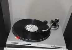 Тридневно събитие ще предложи богата селекция от винили и компакт дискове