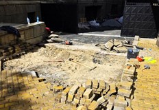 Когато държавници с главно Д управляват институциите като частен бизнес