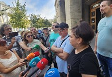 Родителите на 18 годишния обвиняем разказват различна версия за събитията Родителите