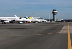 Нормална работа на столичната аерогара въпреки сериозните проблеми на големи