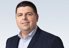 Съпредседателят на Да България обеща да пуснат въпроси до кабинета