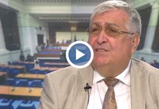 Бившият премиер изрази тревога от изкуствените кризи в деня на