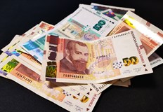 Минималната заплата скача с 12 6 от януариМинистерството на труда и