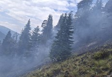 Потушени са източния и южния фронт военен хеликоптер ще атакува